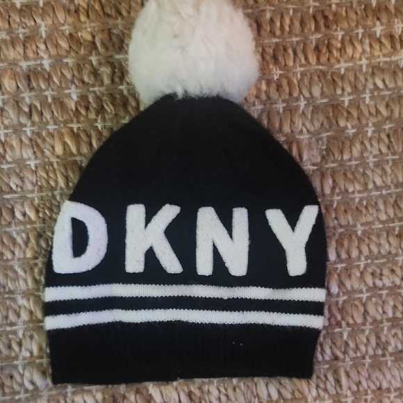 Dkny Accessories - DKNY Black and White Pom-Pom Beanie